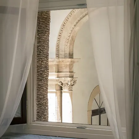 Apartment Palazzo Santa Ninfa - Luxury Mansion