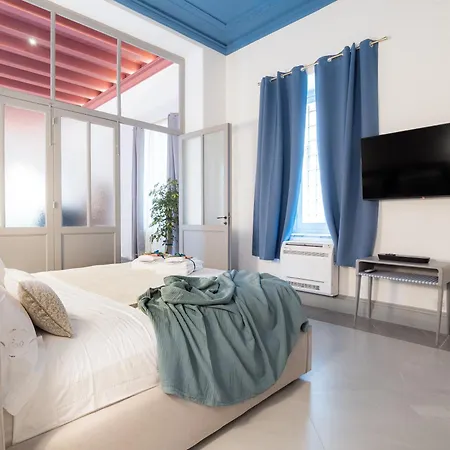 Palazzo Santa Ninfa - Luxury Mansion Apartment
