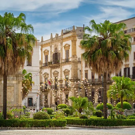 Apartment Palazzo Santa Ninfa - Luxury Mansion