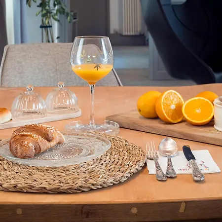 Apartment Palazzo Santa Ninfa - Luxury Mansion Palermo
